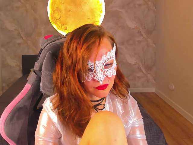 Margo-Kelly live cam on BongaCams