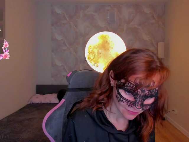 Margo-Kelly live webcam show