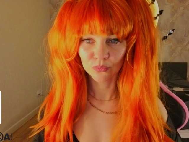 Margo-Kelly live cam on BongaCams