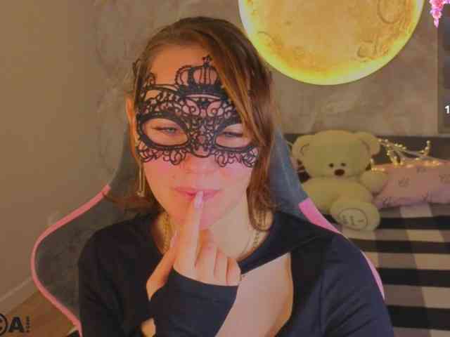 webcam nude chat Margo-Kelly