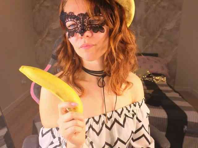 Margo-Kelly Live Webcam on BongaCams