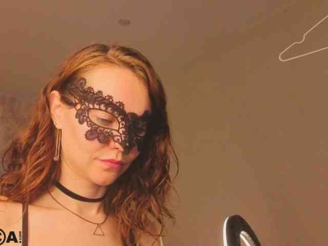 Margo-Kelly Margo-Kelly