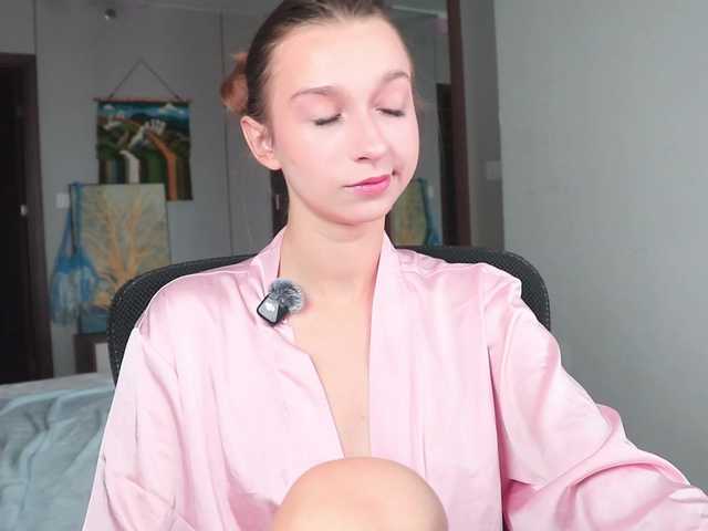 alisaa01 live cam