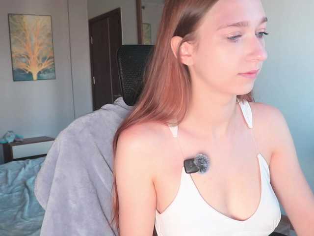 alisaa01 live cam