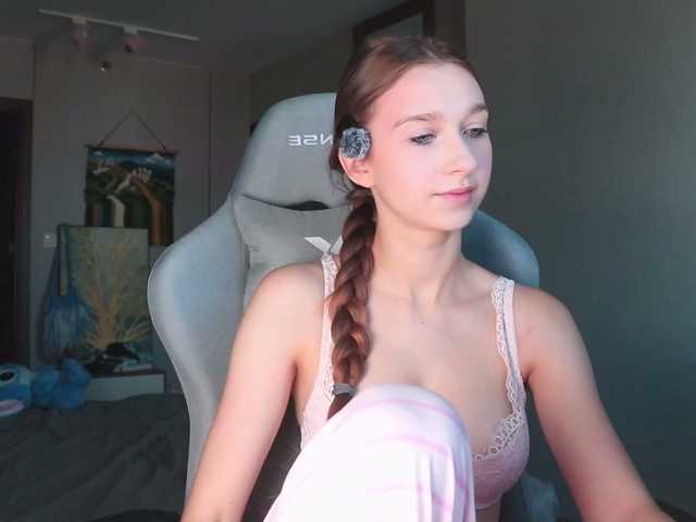 alisaa01 live cam on BongaCams