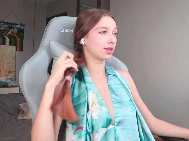 alisaa01 live cam on BongaCams