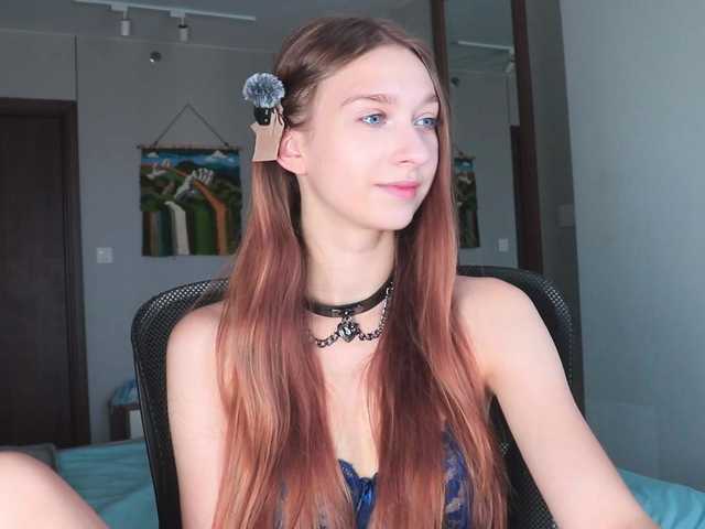 alisaa01 live cam on BongaCams