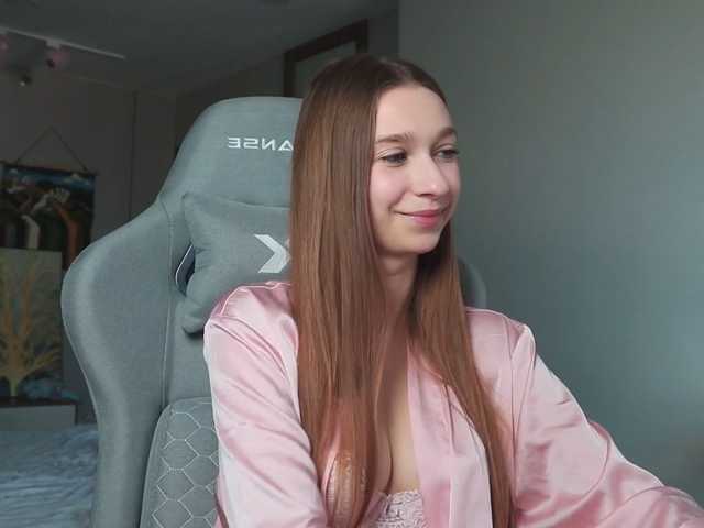 alisaa01 live cam on BongaCams