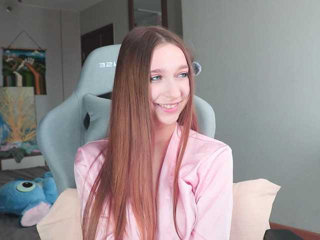 alisaa01 live cam on BongaCams