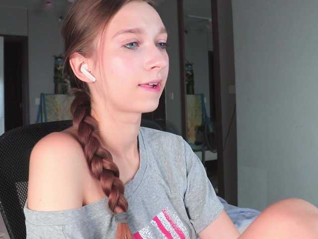 alisaa01 live cam on BongaCams