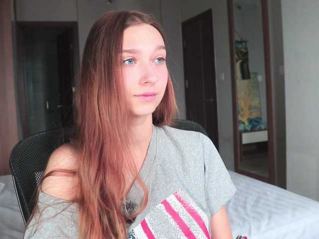 alisaa01 live cam on BongaCams