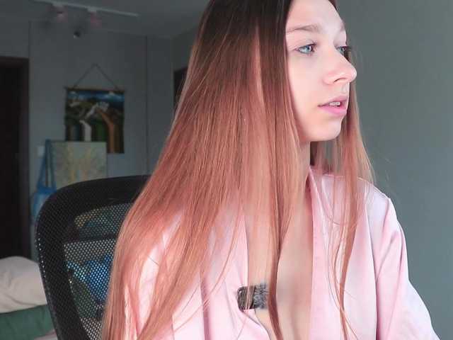 alisaa01 live cam on BongaCams