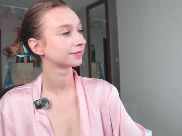 alisaa01 live cam on BongaCams