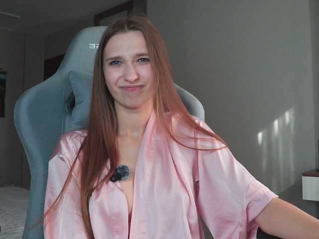 alisaa01 live cam on BongaCams