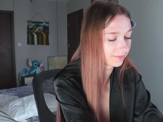 alisaa01 live cam on BongaCams