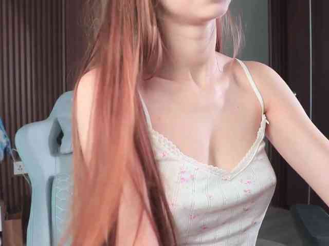 Модель: alisaa01