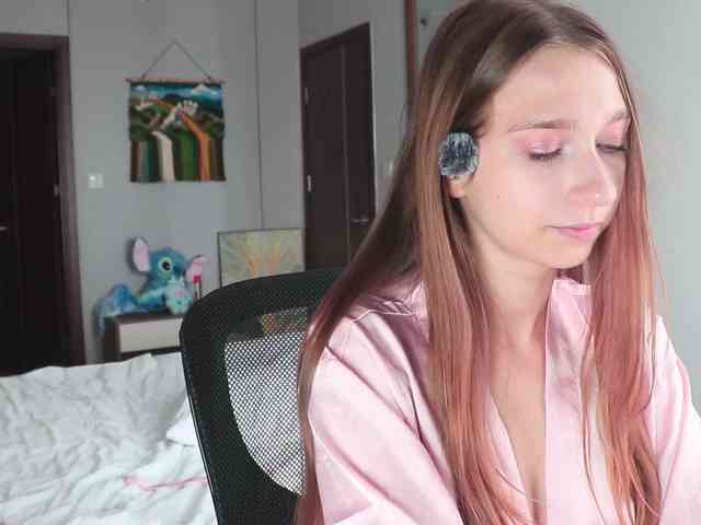 alisaa01 webcam