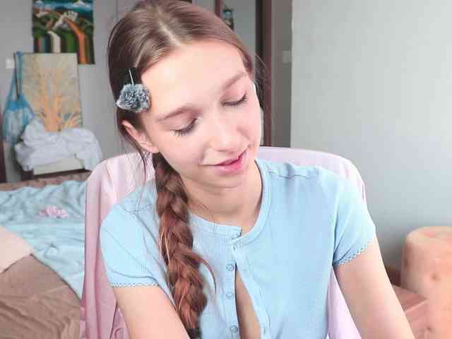 Модель: alisaa01