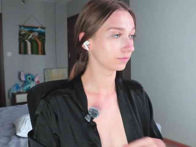 alisaa01 webcam