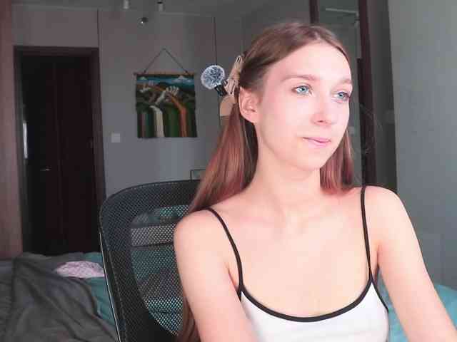 alisaa01 webcam