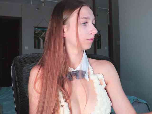 alisaa01 webcam