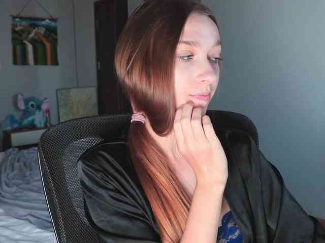 alisaa01 webcam