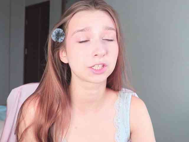 alisaa01 alisaa01