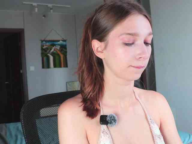 alisaa01 webcam