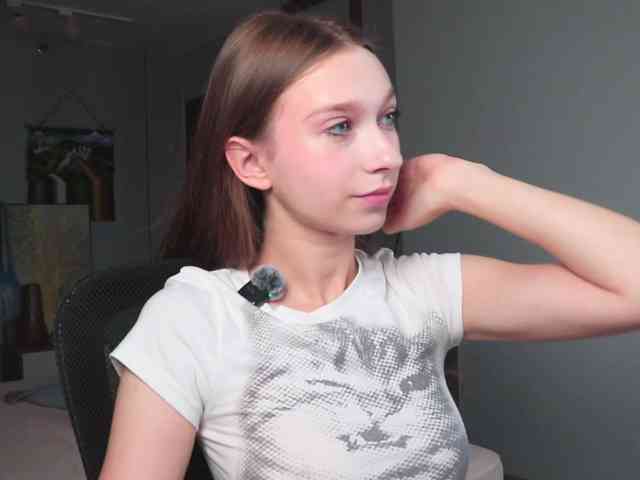 alisaa01 webcam