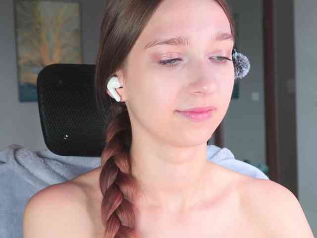 alisaa01 webcam