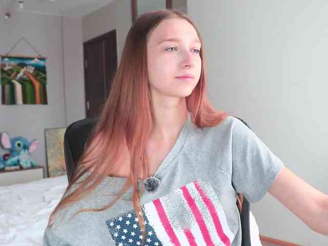 alisaa01 webcam