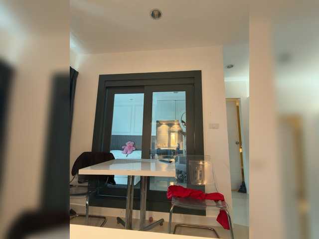 Kristabella-Grey live cam on BongaCams