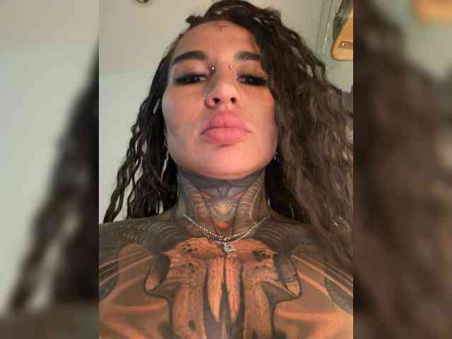 Kristabella-Grey Sex Cam Show