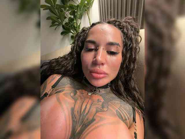 Kristabella-Grey Sex Cam Show