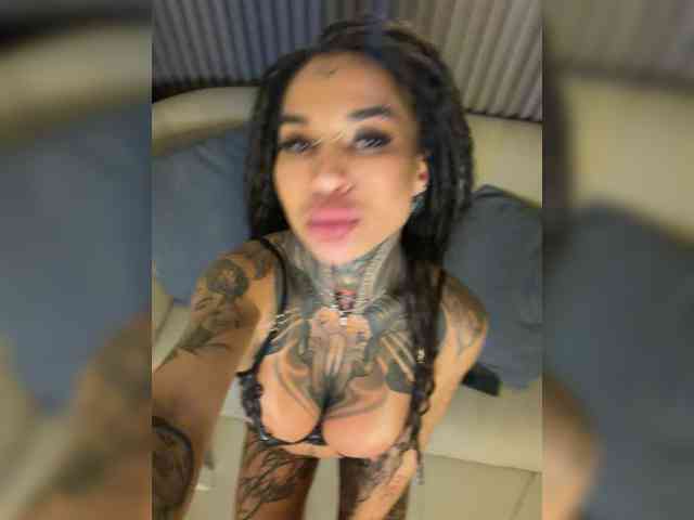 Kristabella-Grey Kristabella-Grey