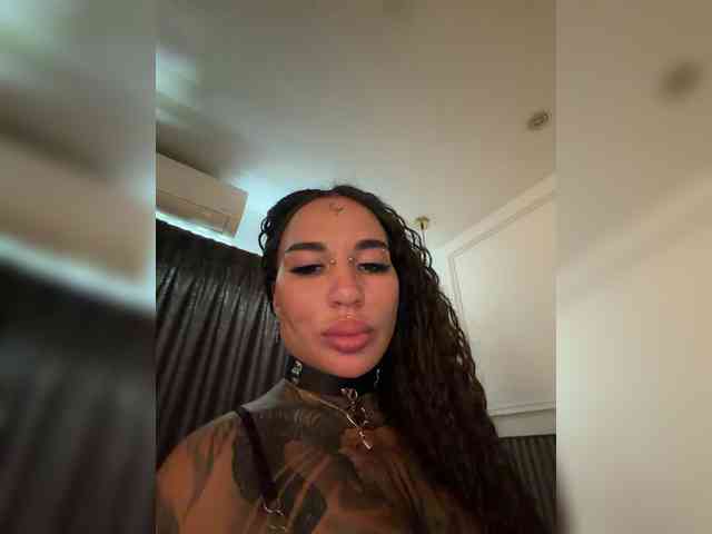 Kristabella-Grey Sex Cam Show