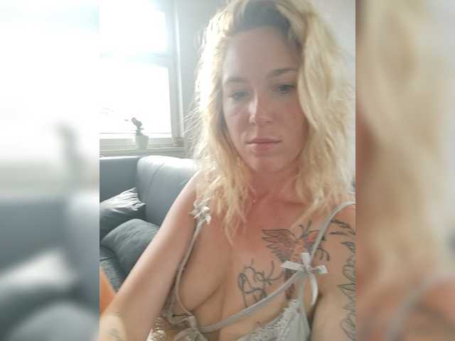 blondie01 live sex show