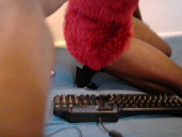 Berryjulie live cam on BongaCams