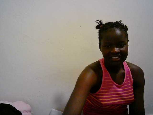 Berryjulie live cam on BongaCams