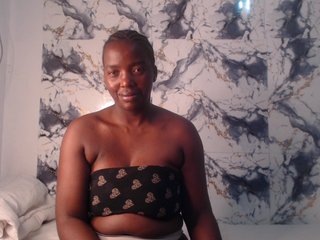 CurvyJ255
