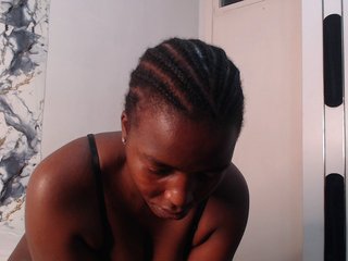 CurvyJ255
