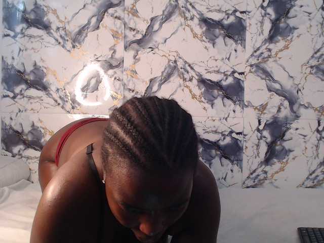 CurvyJ255