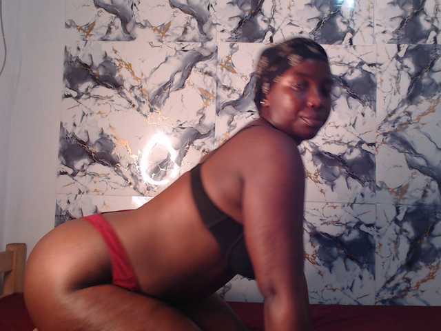 CurvyJ255