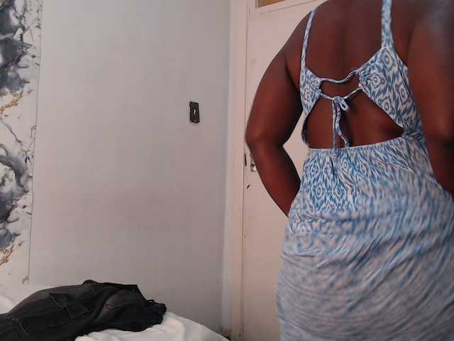 CurvyJ255
