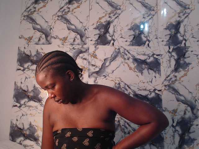 CurvyJ255