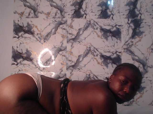 CurvyJ255