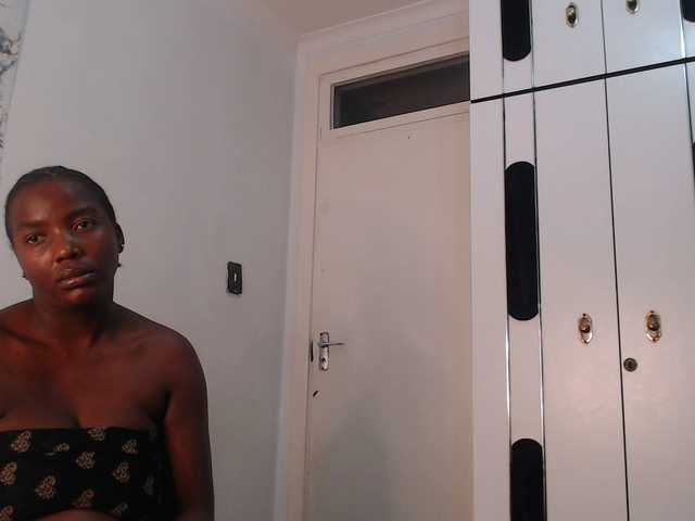 CurvyJ255