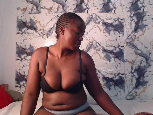 CurvyJ255