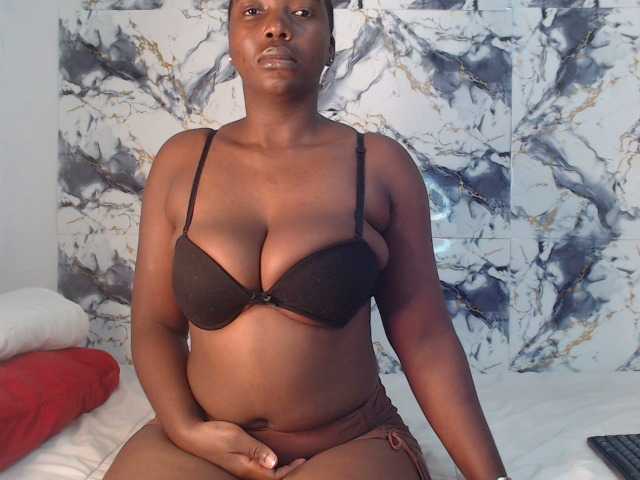 CurvyJ255
