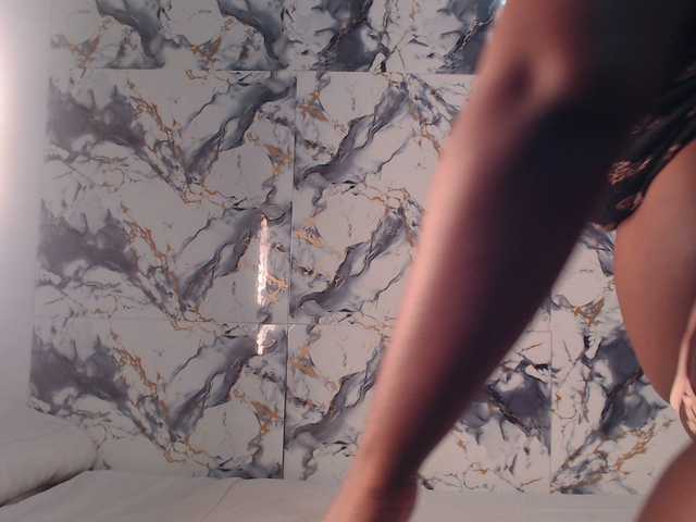 CurvyJ255
